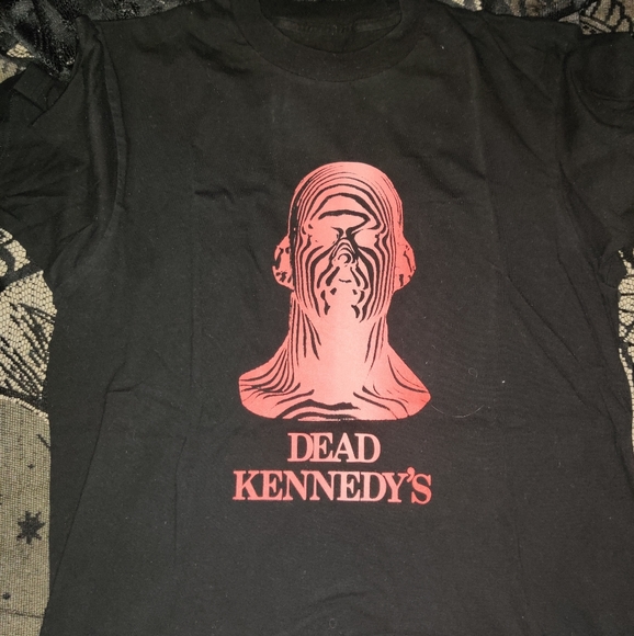 Dead Kennedys T-shirt - Picture 2 of 3